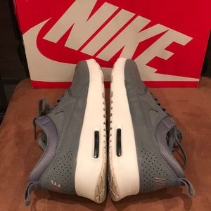 Nike Air Max Thea PRM.